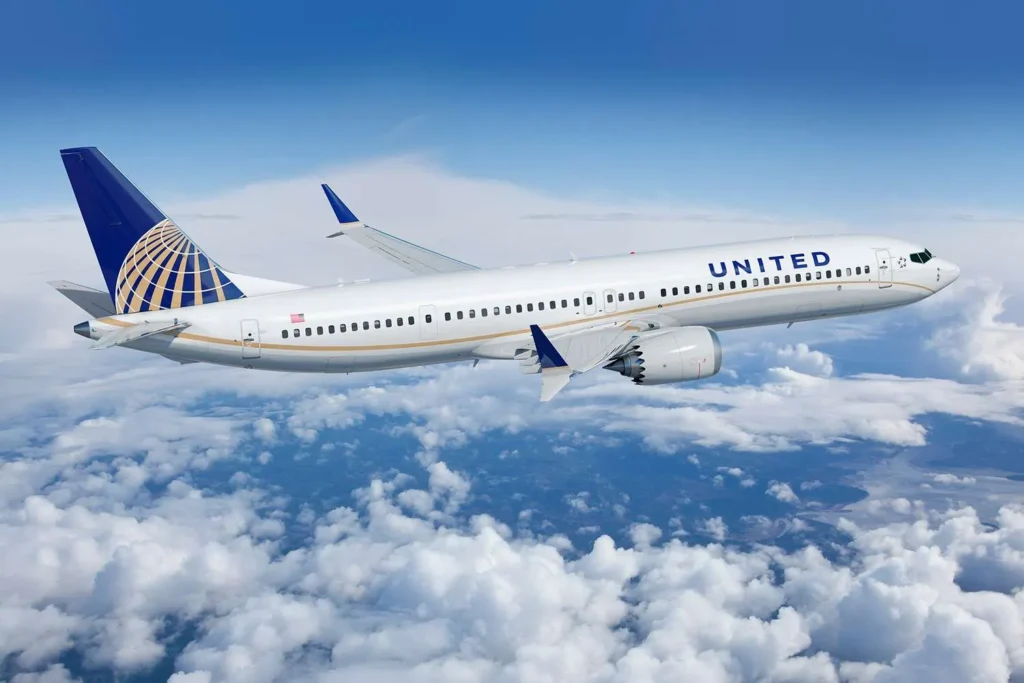 Maskapai Penerbangan paling terkenal di Dunia: United Airlines