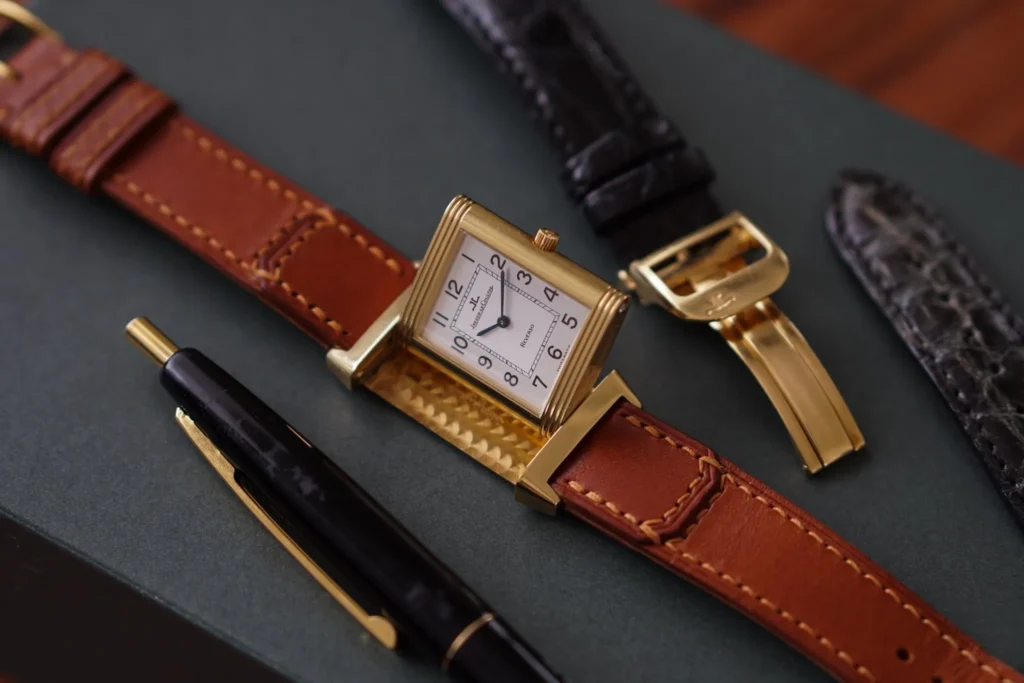 Jam Tangan Mahal dan Legendaris: Jaeger-LeCoultre Reverso