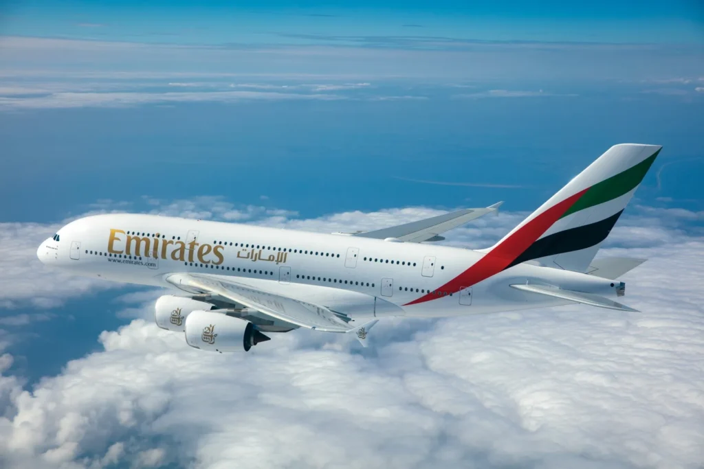 Maskapai Penerbangan paling terkenal di Dunia: Emirates