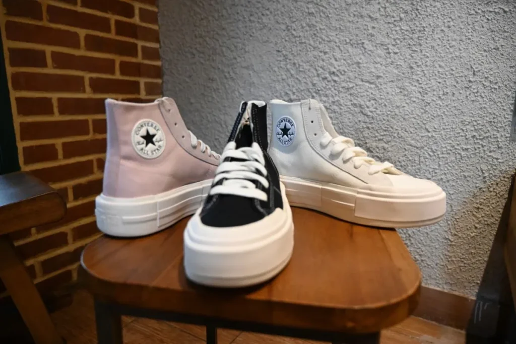 Sepatu Sneakers Ikonik Setiap Dekade: Converse Chuck Taylor All Star