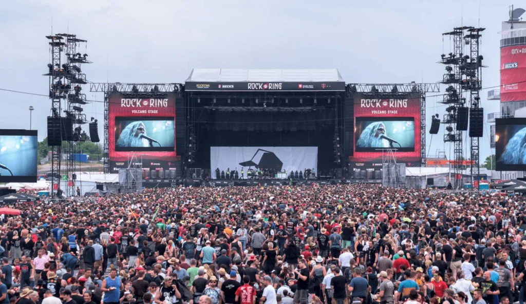 Panggung Festival Musik Rock dan Metal Terbesar di Dunia: Rock am Ring (Jerman)