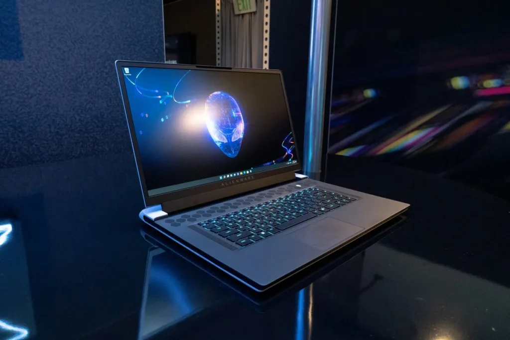 Laptop Gaming Terpopuler 2025: Alienware X17 R2